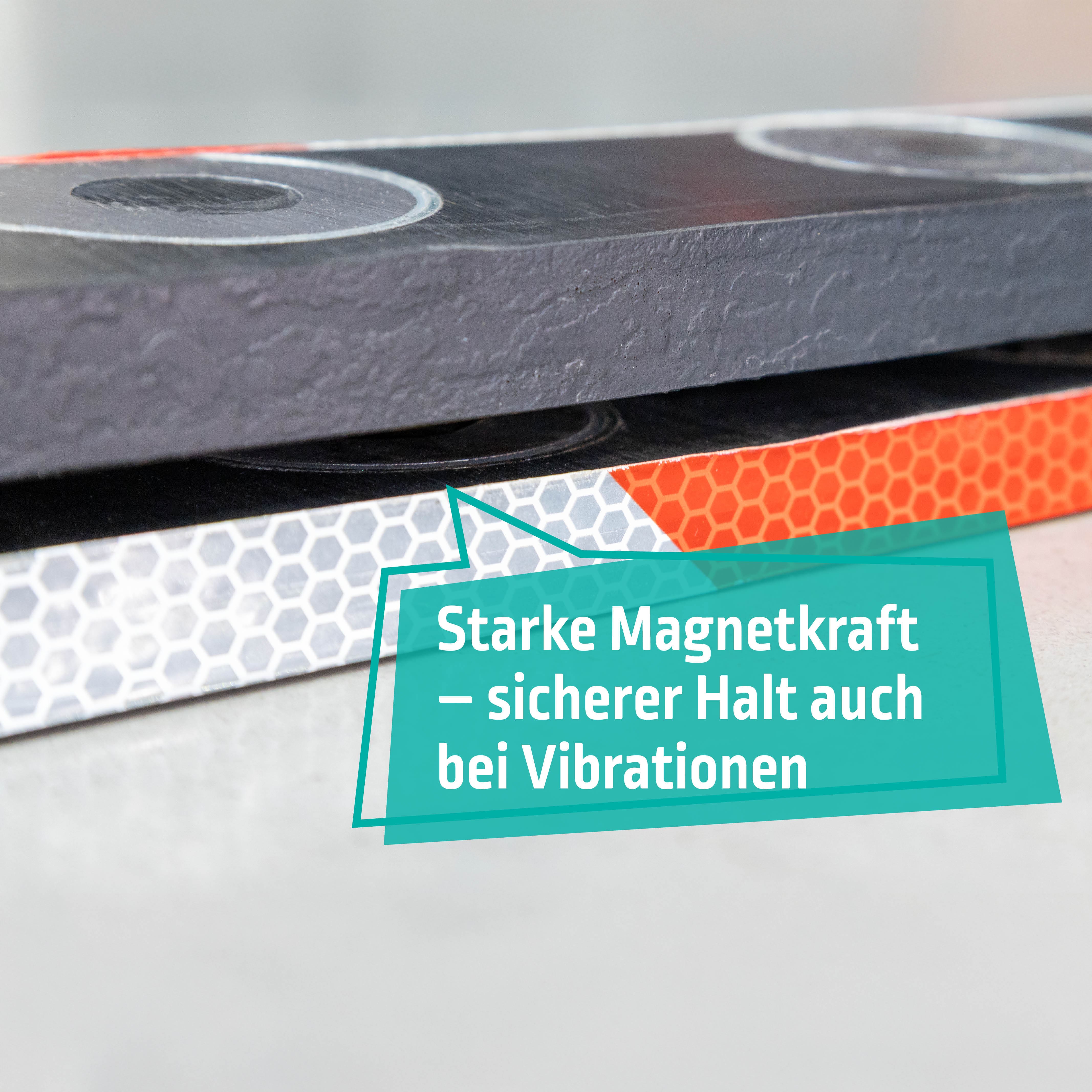 Magnetische Befestigung des Warnbalkens bietet sicheren Halt